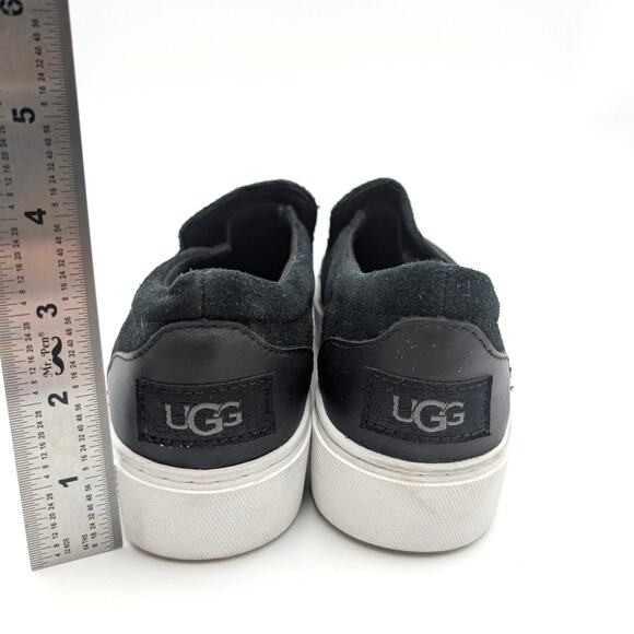 UGG Zilo Slip On Comfort Sneakers Shoes Women's Black/White Size US6.5 EU37.5 - Picture 5 of 13
